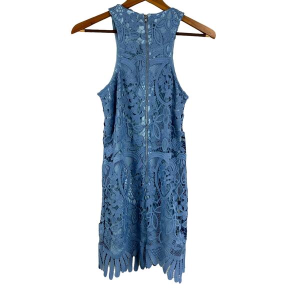 Lovers + Friends Caspian Shift Lace Blue Dress Size XS EUC Floral Scalloped Hem - Picture 4 of 10